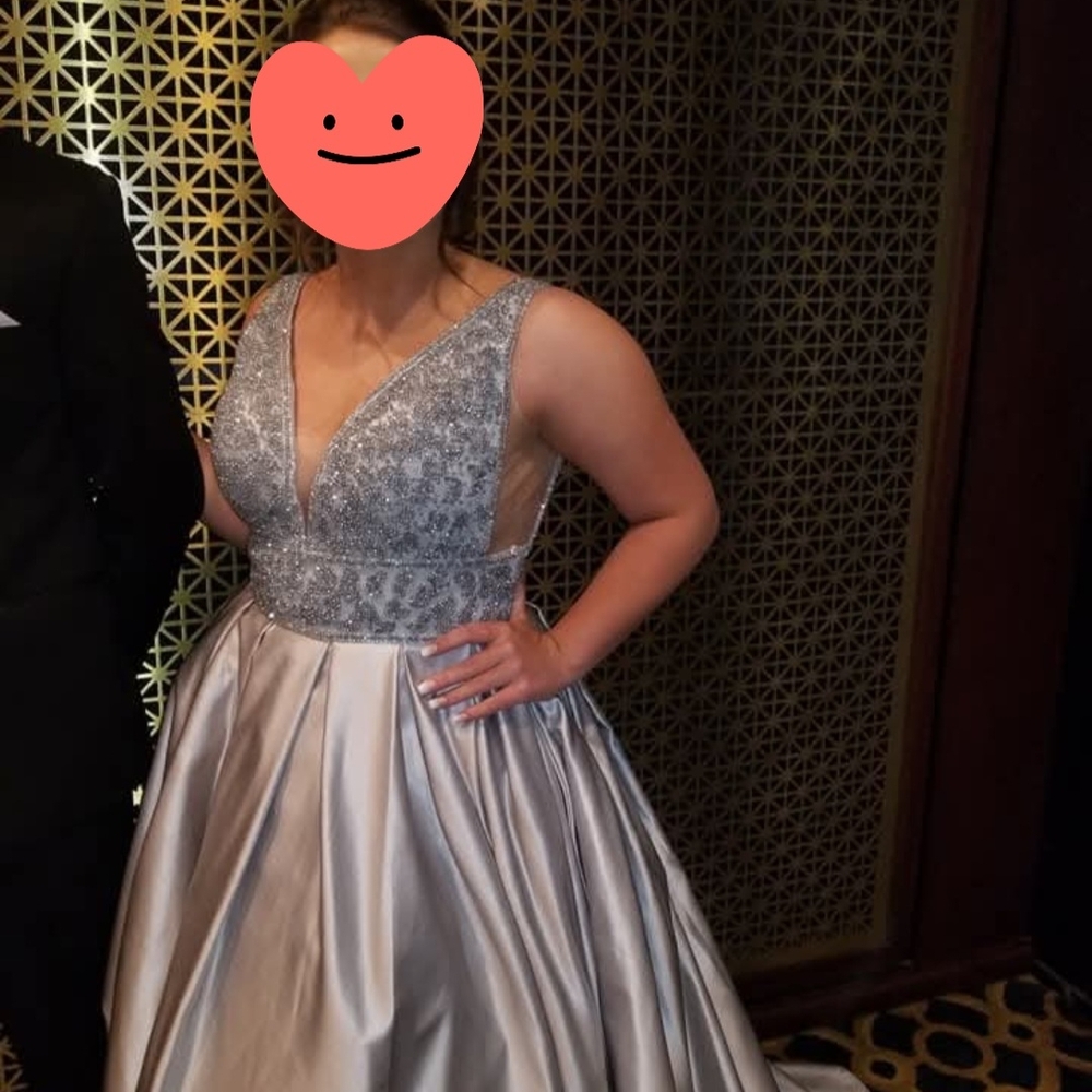 Vienna Prom Silver Pleated Gown for Weddings